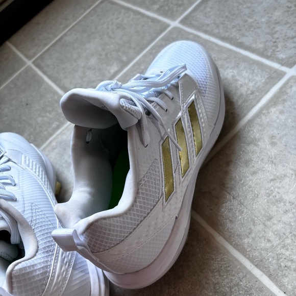 Adidas Icon White and Gray Athletic Shoes - Picture 5 of 5